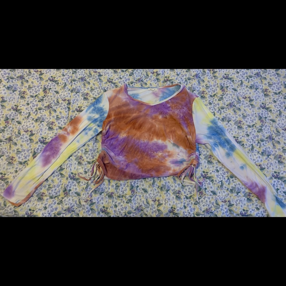Tie dye long sleeve shirt